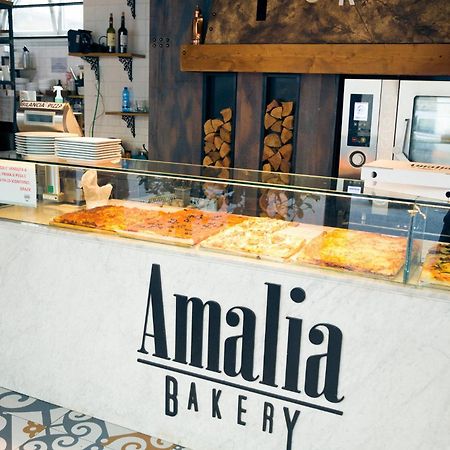 Amalia Bakery Home กัลลาราเต ภายนอก รูปภาพ